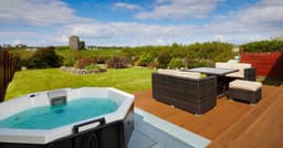 Castle View Lodge - Luxury 3 Bedroom Lodge with Hot Tub in Doolin Village logo
