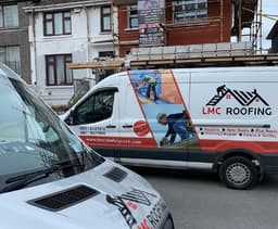 LMC Roofing logo
