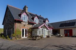 Rossclare Lodge B&B logo