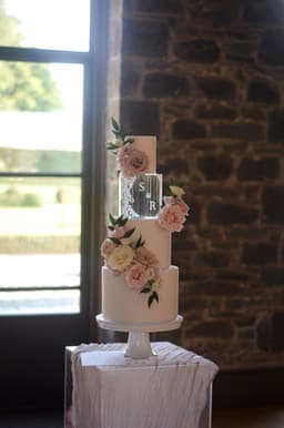 NI Cake Design logo
