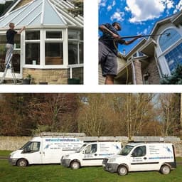 We Wash Windows logo