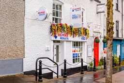 Team Lorraine Mulligan, Realtor - RE/MAX Estate Agents logo