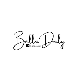 Bella Daly photography logo