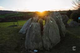 Knockroe Passage Tomb logo