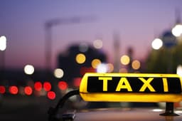 N Town Taxis - Naas, Co. Kildare 045 83 1010 logo