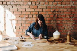 Ruth Osborne Art- Artwork on Irish Linen NI logo