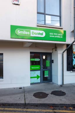 Smiles Dental Enniscorthy logo