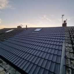 P&M Roofing & Property Maintenance logo