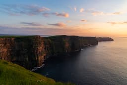 Emerald Irish Tours logo