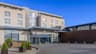 Manor West Hotel