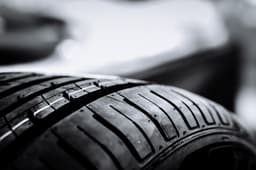Tallaght Tyres logo