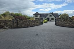 Creative driveways limerick logo