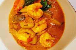 Curry and Spice logo