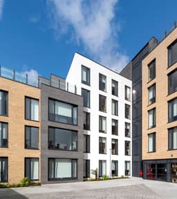 Stoneybatter Place | Summer Accommodation in Dublin logo