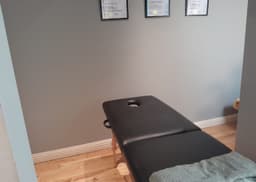 MT Neuromuscular Therapy logo