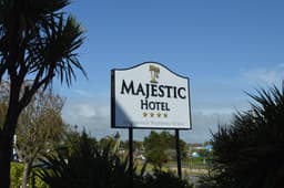 The Majestic Hotel logo