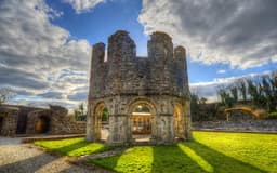 Old Mellifont Abbey logo
