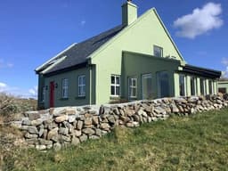 Fuschia cottage Doolin logo