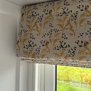 The Curtain Cottage logo