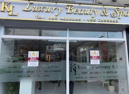 KL LUXURY BEAUTY & Spa logo