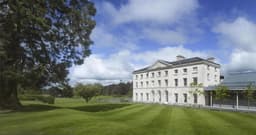 Farnham Estate logo