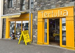 Tertulia Bookshop logo
