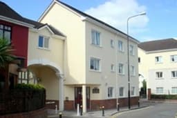 Deanshall Bishopstown logo
