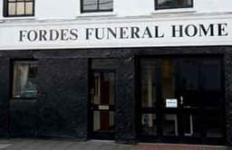 Denis Forde & Sons Funeral Homes logo