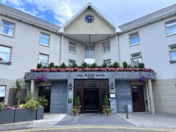 The Ashe Hotel logo