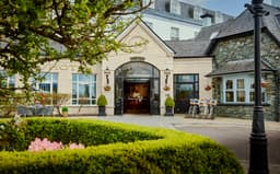 Dromhall Hotel logo