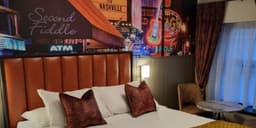Allingham Arms Hotel logo