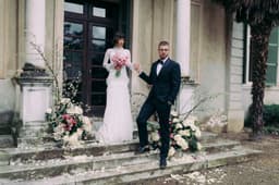Weddings by Max logo