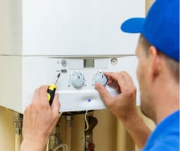 Des Corr & Co. LTD. Gas heating and Plumbing logo