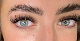 Dream Lash logo