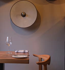 Craft Restaurant logo