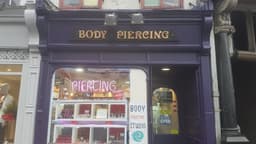 Julez Body Piercing logo