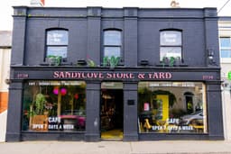 Sandycove Store & Yard logo