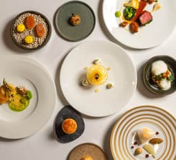 Sika Restaurant logo