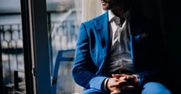 Suits.ie Blackpool logo