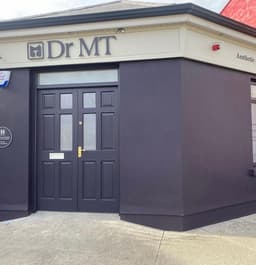 Dr MT Clinic logo