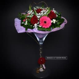 Tudor Rose Florist cork logo