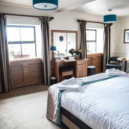 The White House Kinsale logo