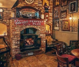 Lumpers Bar logo