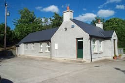 Derry Farm Cottages logo