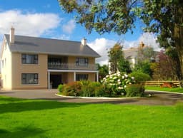 Shepherds Lodge B&B logo