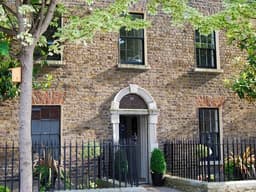 Bolger Sash Windows logo