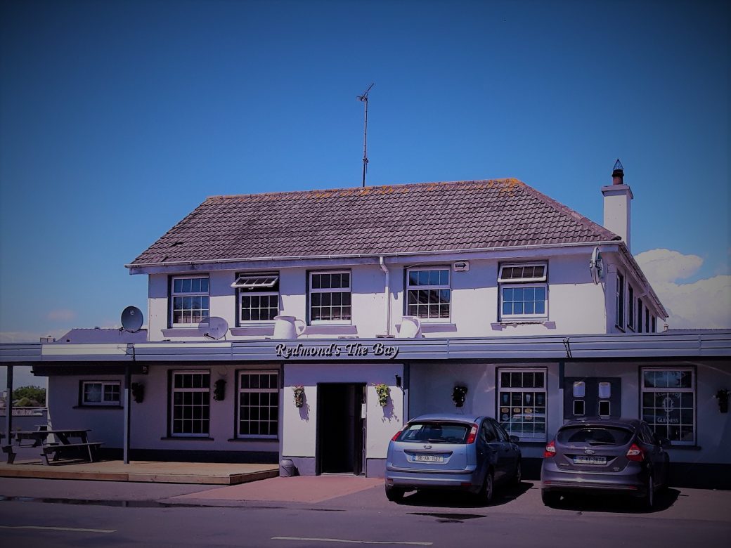 Redmond's "The Bay" Pub