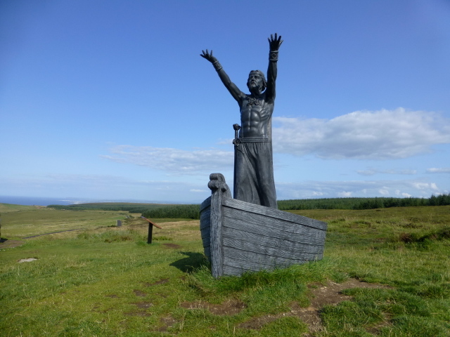 Manannán Mac Lir Statue
