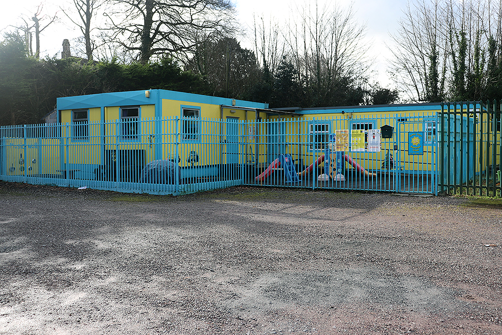 Sunny Days Montessori School Frankfield Douglas