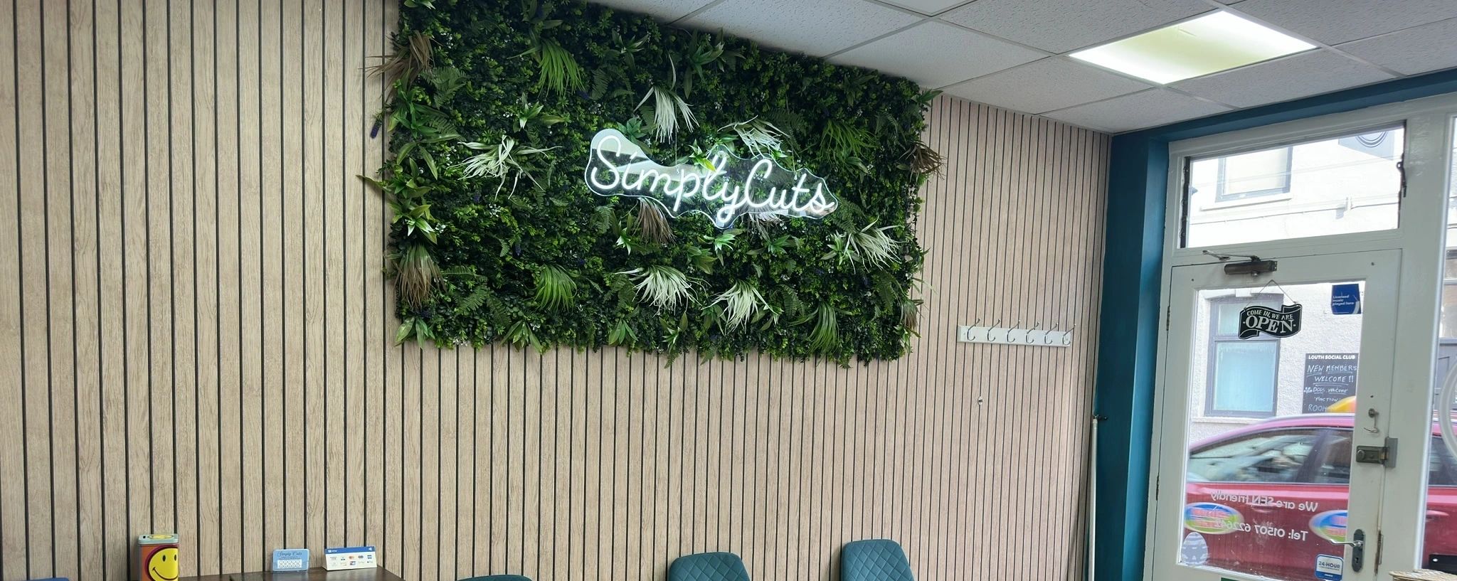 Simply Cuts